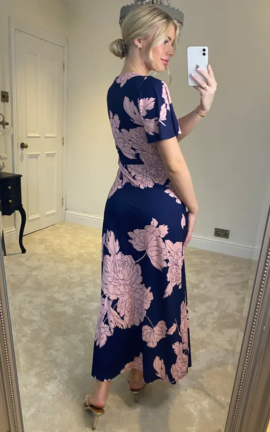 Outlet π Jolie Moi Dalilah Maxi π Dress, Navy Floral π― 6 Outlet π Jolie Moi Dalilah Maxi π Dress, Navy Floral π― - Image 4