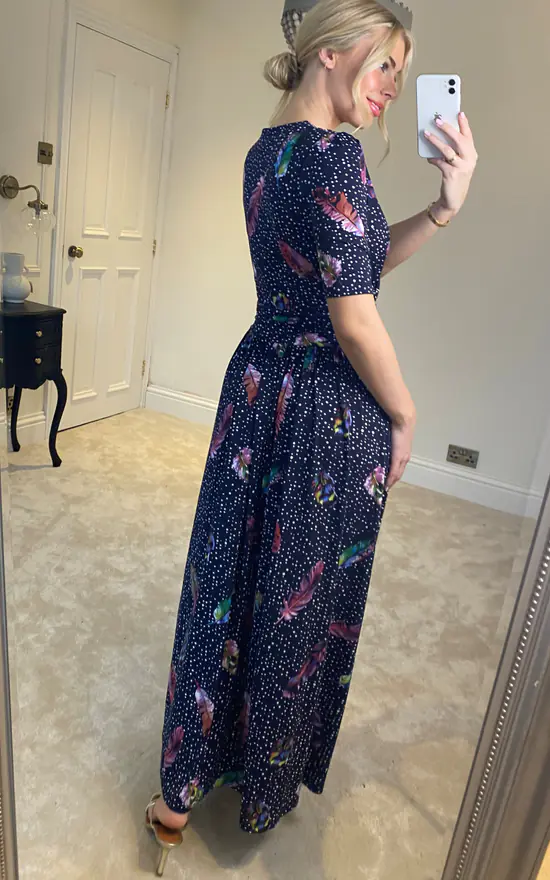 New 𧨠Jolie Moi Airis Printed Maxi π Dress, Navy Multi β 6 New 𧨠Jolie Moi Airis Printed Maxi π Dress, Navy Multi β - Image 4