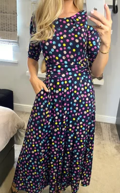 Budget 🌟 JOLIE MOI Pauline Sleeved Maxi 👗 Dress, Navy Spot 🛒 -Alie Street Shop 2021 06 28 sasha joliemoi 22 06 2021 15 28 57