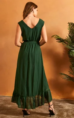 Best Sale 😍 Bella And Blue Sleeveless Plunge Maxi 👗 Dress In Forest Green 🔥 -Alie Street Shop 2022 02 22 SF TOM Julia bella blue0522