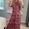 Wholesale π JOLIE MOI Gianna Mesh Maxi π Dress, Navy/Pink β 1 Wholesale π JOLIE MOI Gianna Mesh Maxi π Dress, Navy/Pink β -Alie Street Shop 2022 03 16 Sasha JolieMoi10