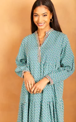 Flash Sale 🥰 Bella And Blue Geometric Print Long Sleeve Maxi 👗 Dress In Green 🌟 -Alie Street Shop 2022 03 31 Jen Julia Bella Blue22301