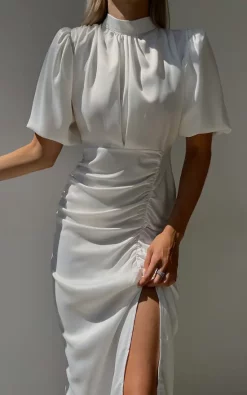 Brand new ✔️ KANDS LONDON Amanda Ruched Halter Maxi 👗 Dress In White 😍