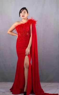 Promo π€© Lucky Miami Luxury Feather And Beads Embellished Front Split π Dress π