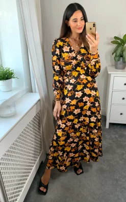 Flash Sale 👏 Joe Browns Glorious Golden Leaves Voluminous Sleeve Black 👗 Dress 😍