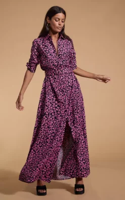 Flash Sale 🛒 Dancing Leopard Dove 👗 Dress In Pink On Black Leopard ❤️