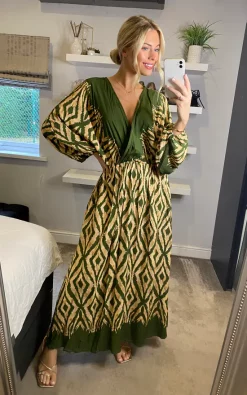 Deals 😉 Belle Love Italy Oversized Curve Penelope Ruffle Balloon Sleeve Shirred Maxi 👗 Dress With Pockets In Green Beige Geo Stripe 🥰 -Alie Street Shop belleloves sasha 06.10.22103