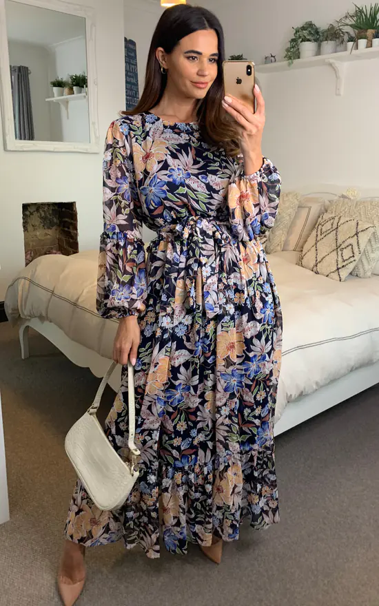 Cheapest π₯ CY Boutique Long Sleeve Maxi π Dress With Waist Tie In Blue Floral Print π 3 Cheapest π₯ CY Boutique Long Sleeve Maxi π Dress With Waist Tie In Blue Floral Print π