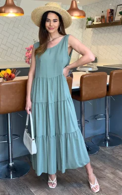 Best reviews of 🌟 Blue Vanilla Beatrice Tiered Smock 👗 Dress In Khaki ✔️ -Alie Street Shop unnamed file 1233