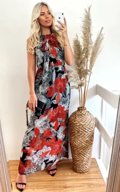 Hot Sale 👏 CY Boutique High Neck Maxi 👗 Dress With Side Split In Black Floral Print 😉