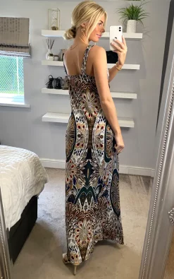 Cheap π Izabel London Multi Green Peacock Print Sleeveless Maxi π Dress π 9 Cheap π Izabel London Multi Green Peacock Print Sleeveless Maxi π Dress π -Alie Street Shop unnamed file 129