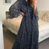Best Sale π CY Boutique Frilled Sleeve Maxi π Dress In Black Daisy Floral Print π 2 Best Sale π CY Boutique Frilled Sleeve Maxi π Dress In Black Daisy Floral Print π -Alie Street Shop unnamed file 1321