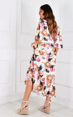 Outlet ❤️ IKRUSH Vilma Cut Out Flute Sleeve V Neck Printed Maxi 👗 Dress In Mocha 👍 -Alie Street Shop unnamed file 1562