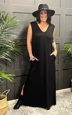 Best Sale 🔥 La De Da Boutique V Neck Sleeveless Maxi 👗 Dress In Black 🌟 -Alie Street Shop unnamed file 197