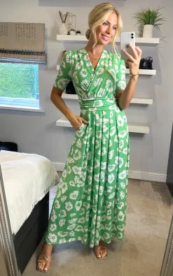Brand new 😀 Jolie Moi Freya Floral Print Maxi 👗 Dress, Green Floral 🤩