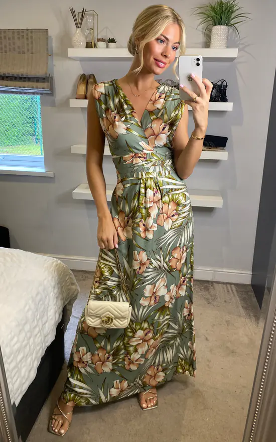 Flash Sale π Ruby Rocks Martini Maxi π Dress Rainforest Chilled Green Blush β€οΈ 4 Flash Sale π Ruby Rocks Martini Maxi π Dress Rainforest Chilled Green Blush β€οΈ - Image 2