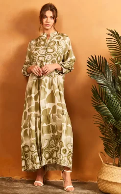 Best deal 🌟 Blue Vanilla Jessie Giraffe & Marble Print Long Sleeve Smock Maxi 👗 Dress In Green 🤩 -Alie Street Shop unnamed file 259