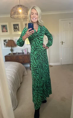 Budget 😍 The 👗 Dress Cellar Deep Frill Maxi Wrap 👗 Dress In Green Zebra Print 🧨 -Alie Street Shop unnamed file 2612
