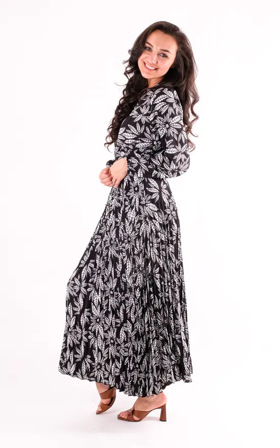 Flash Sale π Pinstripe Leaf Print V Neck Wrap Maxi π Dress In Black β 5 Flash Sale π Pinstripe Leaf Print V Neck Wrap Maxi π Dress In Black β - Image 3