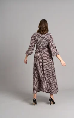 Brand new 🌟 Chapter London Tamzin Geometric 👗 Dress ❤️ -Alie Street Shop unnamed file 2757