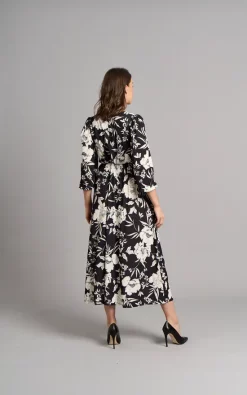 Promo ⌛ Chapter London Charlotte Floral Maxi 👗 Dress Black 😍 -Alie Street Shop unnamed file 2763