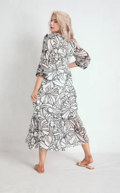 Cheap 🔔 Boutique Store Beige Floral V Neck Tiered Maxi 👗 Dress 🤩 -Alie Street Shop unnamed file 3515