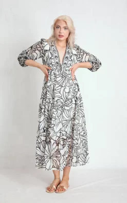 Cheap 🔔 Boutique Store Beige Floral V Neck Tiered Maxi 👗 Dress 🤩 -Alie Street Shop unnamed file 3516