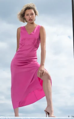 Flash Sale 💯 Goldie Pink V Neck Midi 👗 Dress With Side Split 👍 -Alie Street Shop unnamed file 370