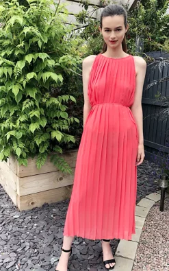 Hot Sale β€οΈ CY Boutique Pleated Maxi π Dress In Peach Orange π