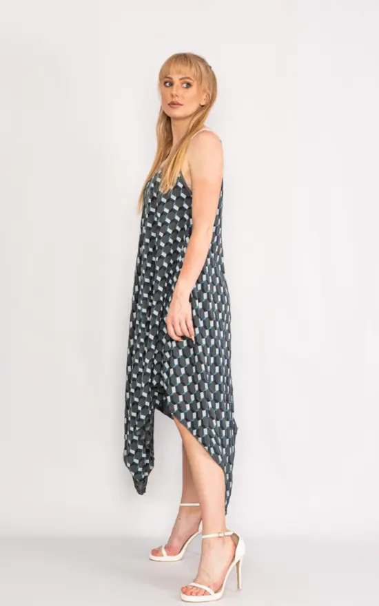 Flash Sale π LOES House Geometric Pattern Handkerchief π Dress In Charcoal Grey 𧨠4 Flash Sale π LOES House Geometric Pattern Handkerchief π Dress In Charcoal Grey 𧨠- Image 2